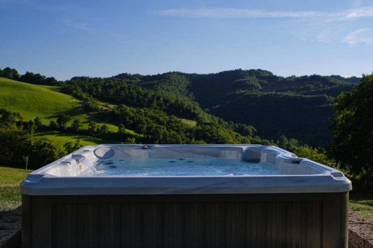 Casa Vacanze Colonnata Губбіо Екстер'єр фото