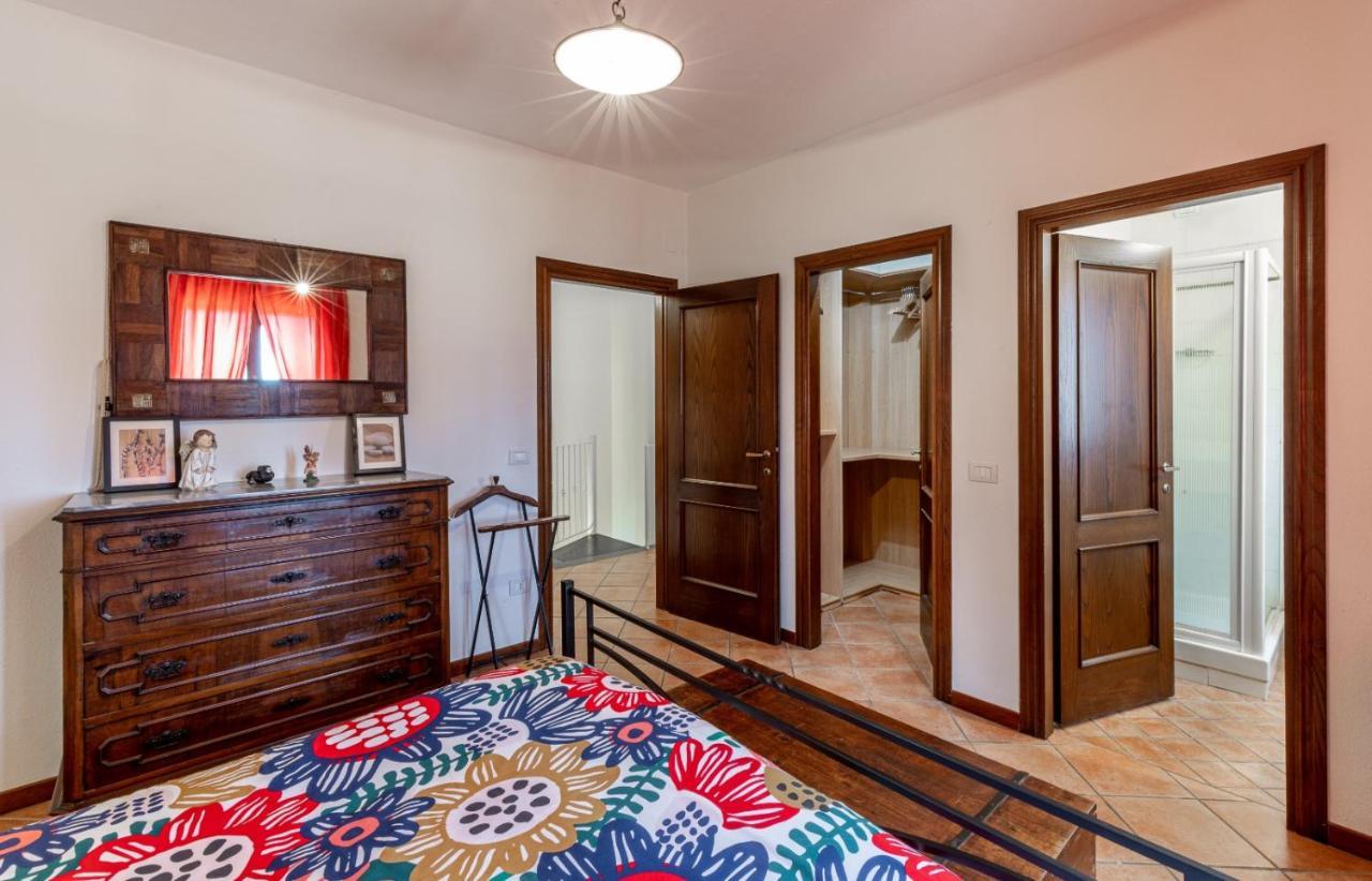 Casa Vacanze Colonnata Губбіо Екстер'єр фото